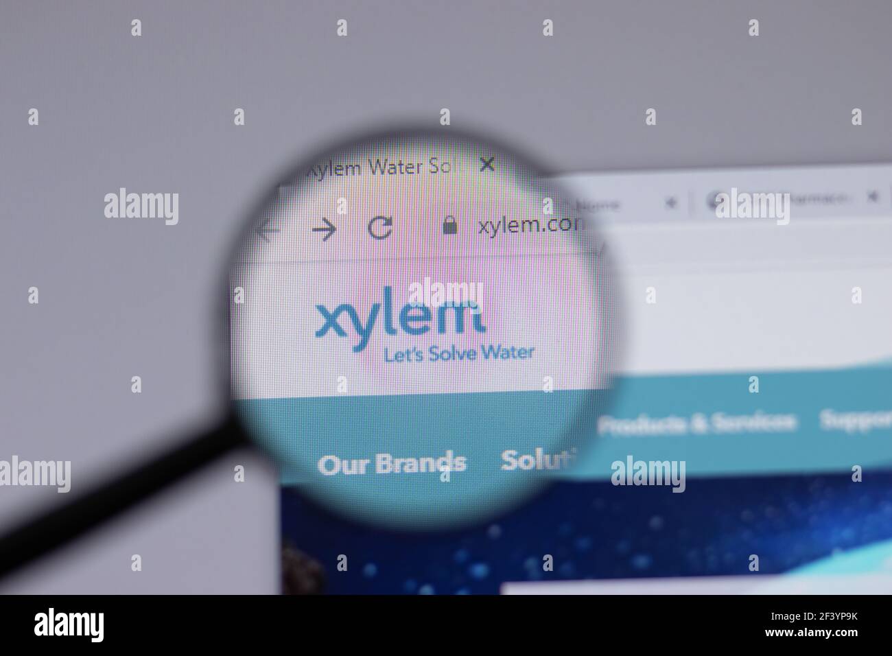 New York, USA - 18 Marzo 2021: Icona del logo della società Xylem sul sito, Editoriale illustrativo Foto Stock