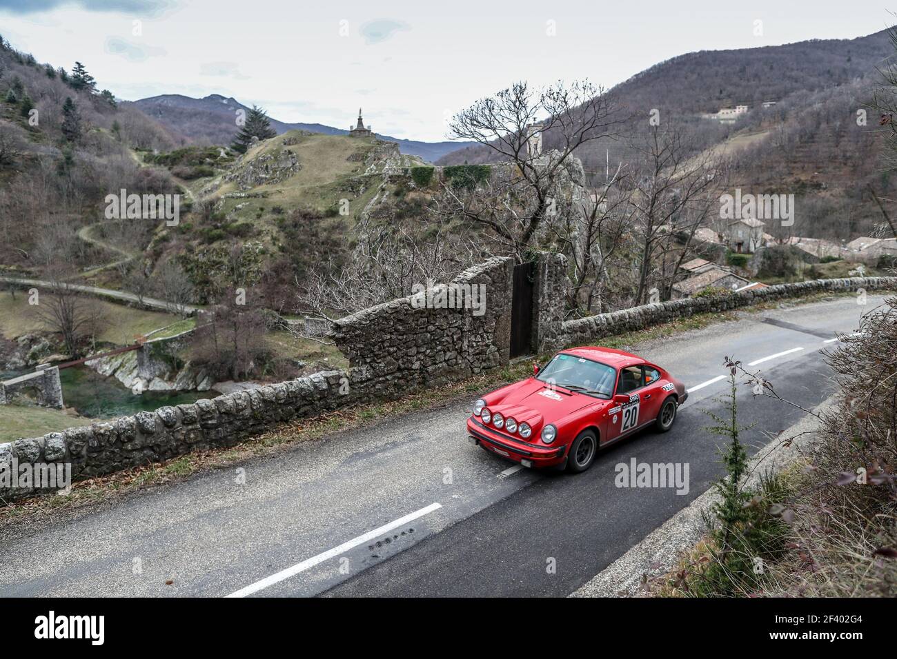 20 JENSEN Valter (NOR) KARLAN Monty (NOR), PORSCHE 911 SC 1978, NORWEGIAN RALLY DRIVERS CLUB 1, OSLO, in azione durante la Rallye Monte Carlo Historique 2018 dal 1 al 7 febbraio, a Monaco - Foto Alexandre Guillaumot / DPPI Foto Stock