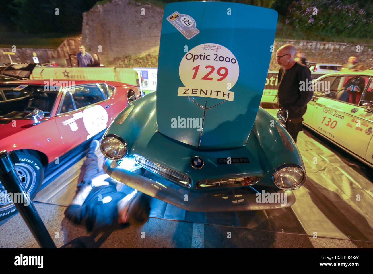 129 FRANÇOIS DUMEZ, JULIA CHAMOT ROOKE, FRA, FRA, BMW 507 1957, Azione durante il Tour Auto 2018 Optic 2000, dal 24 al 28 aprile - Foto Alexandre Guillaumot / DPPI Foto Stock