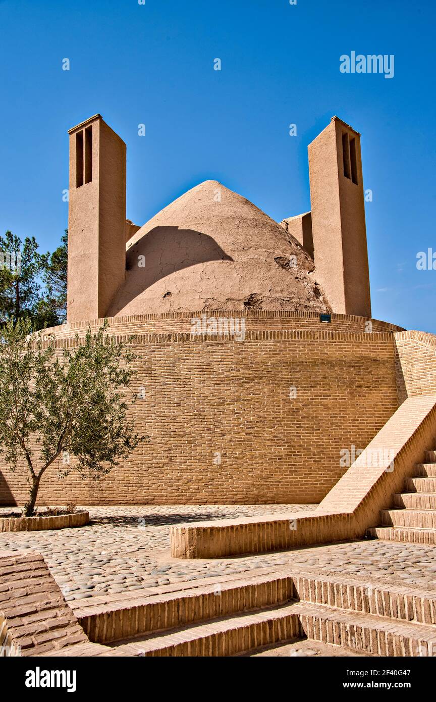 Kelar AB-Anbar serbatoio d'acqua, Shah Abbasi Caravanserai, Meybod, Provincia di Yazd, Iran. Foto Stock Kelar AB-Anbar serbatoio d'acqua, Shah Abbasi Caravanserai, Meybod, Provincia di Yazd, Iran. Foto Stock