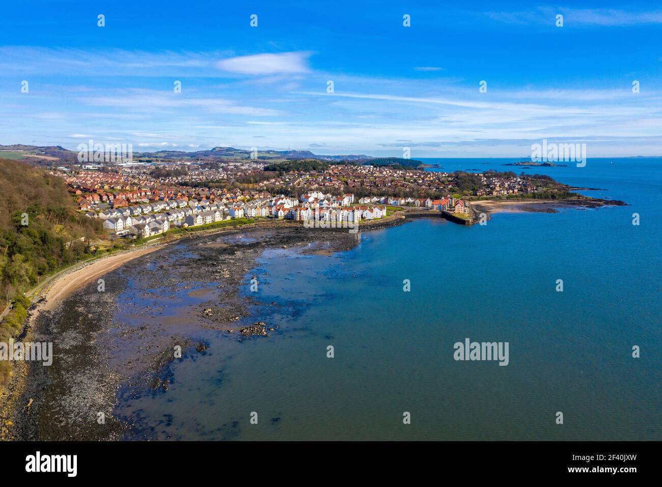 Vista aerea di St David's Harbour, Dalgety Bay, Fife, Scozia. Foto Stock