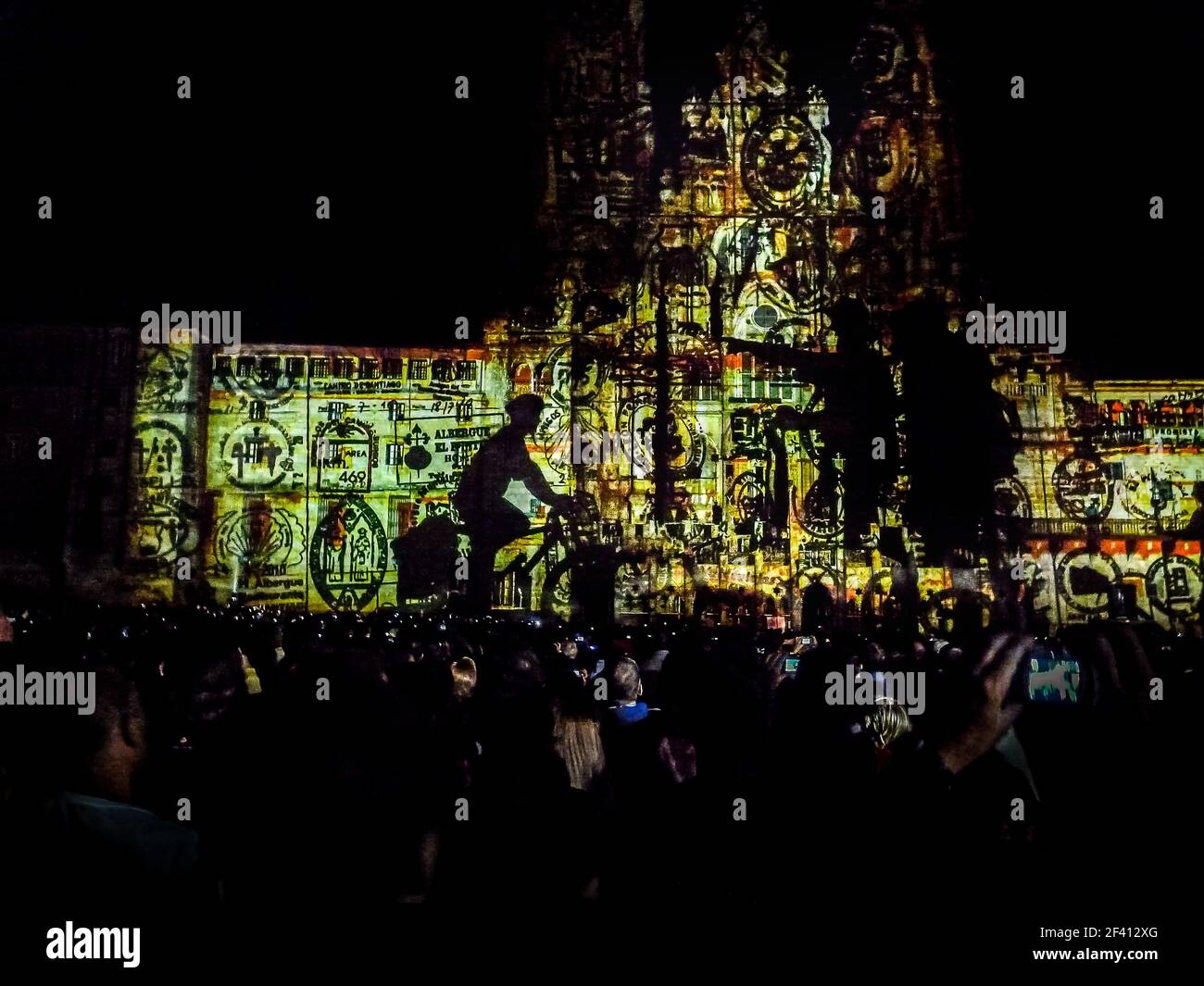 Suono e luce nella Cattedrale di Santiago de Compostela il giorno di San Giacomo, 25 luglio 2010 Foto Stock