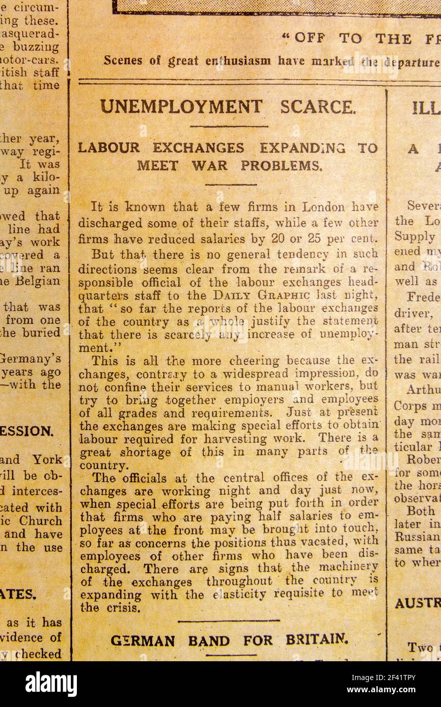 'La disoccupazione scarce' articolo sulla situazione di lavoro di guerra precoce, 'la grafica quotidiana' rivista in tempo di guerra (12 agosto 1914), replica cimeli dell'era della prima guerra mondiale Foto Stock