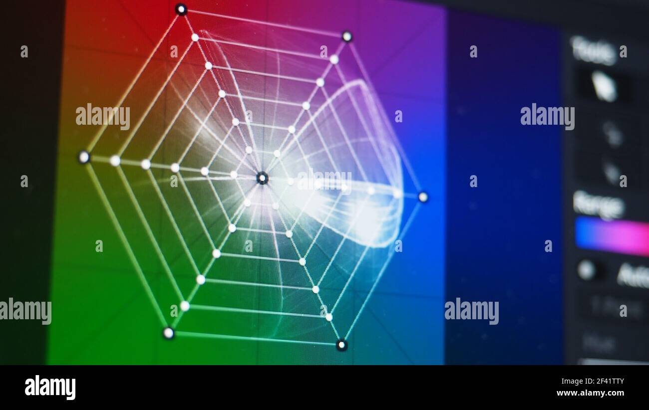 Grafico di classificazione del colore o indicatore di correzione del colore RGB sul monitor durante il processo di post-produzione. Fase di telecine nell'elaborazione della produzione di video o film. f Foto Stock