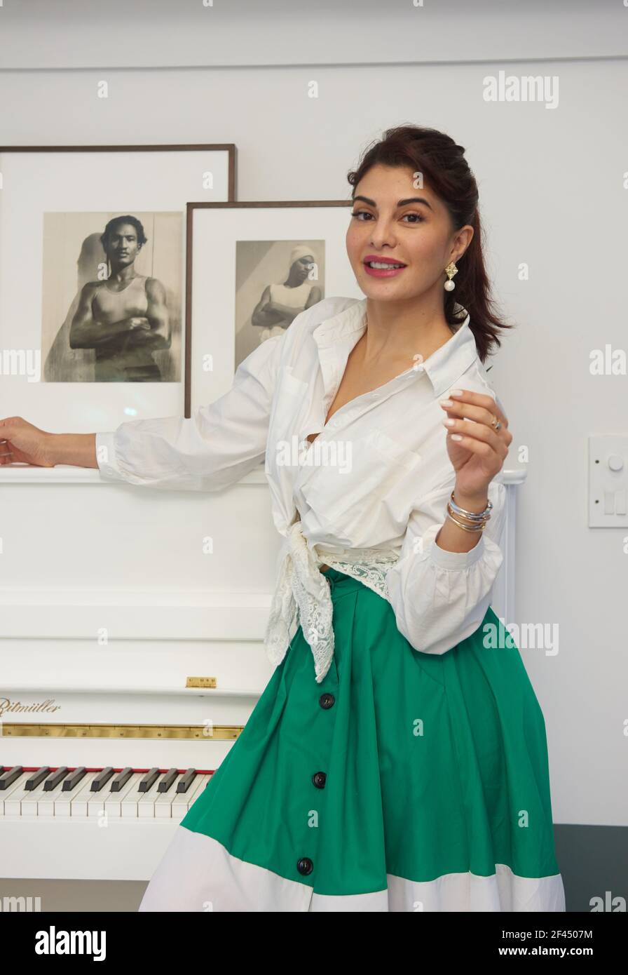 Sri lankan actress immagini e fotografie stock ad alta risoluzione - Alamy