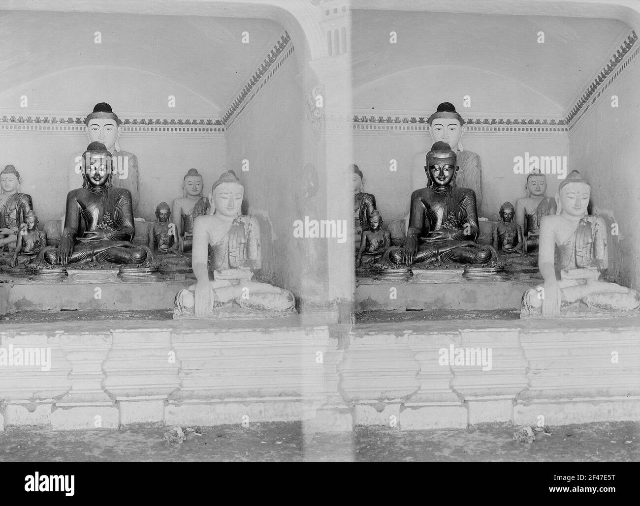 Rangonn, Birmania. Buddhstatuen in un tempio o in una pagoda Foto Stock