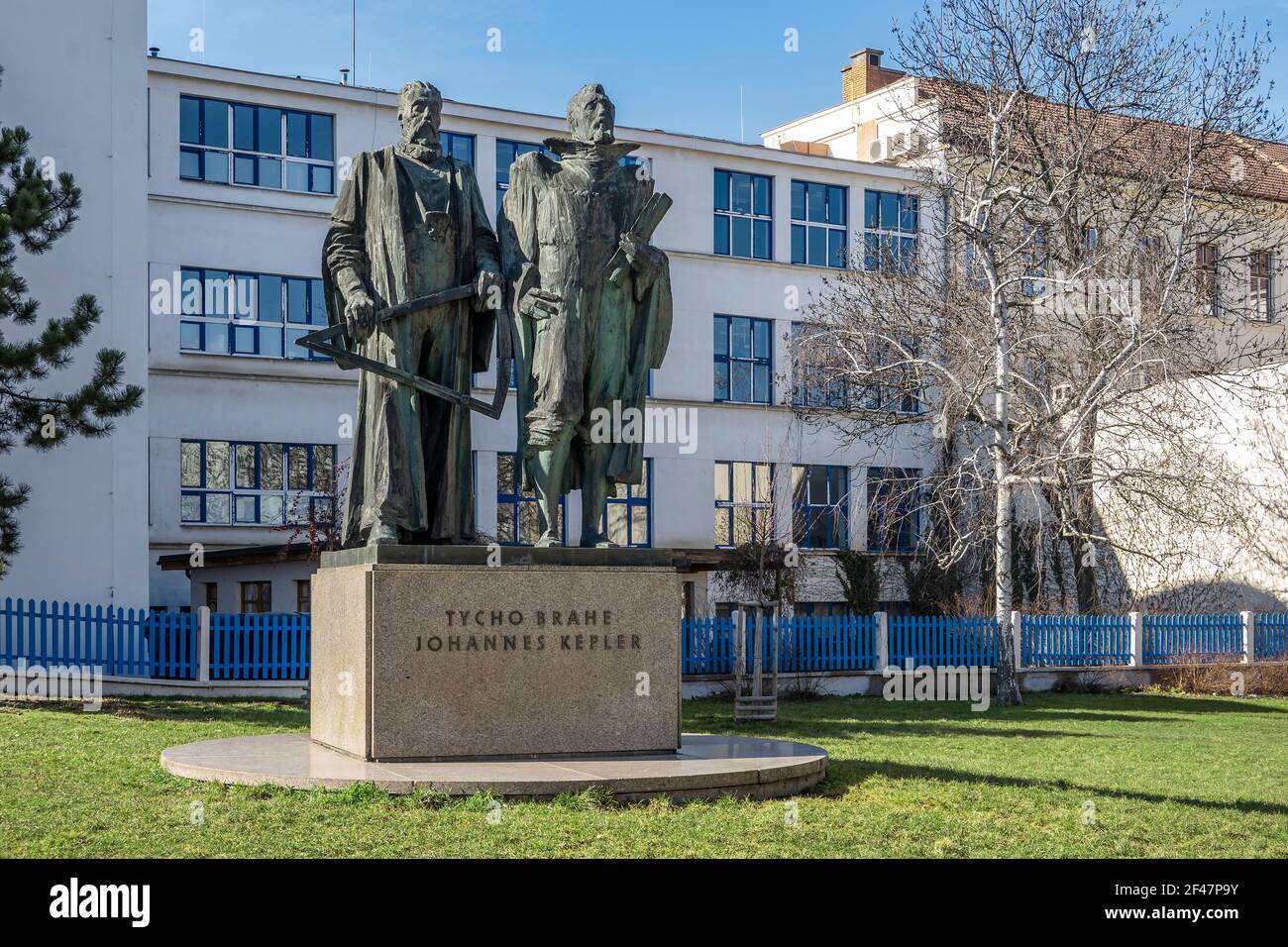 Praga, Repubblica Ceca - 6 marzo 2021: Statue di Tycho Brahe e Johannes Keplero Foto Stock