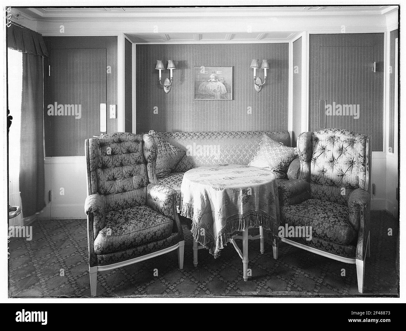 La stupper passeggeri dell'alta Mare 'Imperatore' di Hapag Amburgo. Cabina con set di mobili imbottiti (probabilmente classe I.) Foto Stock