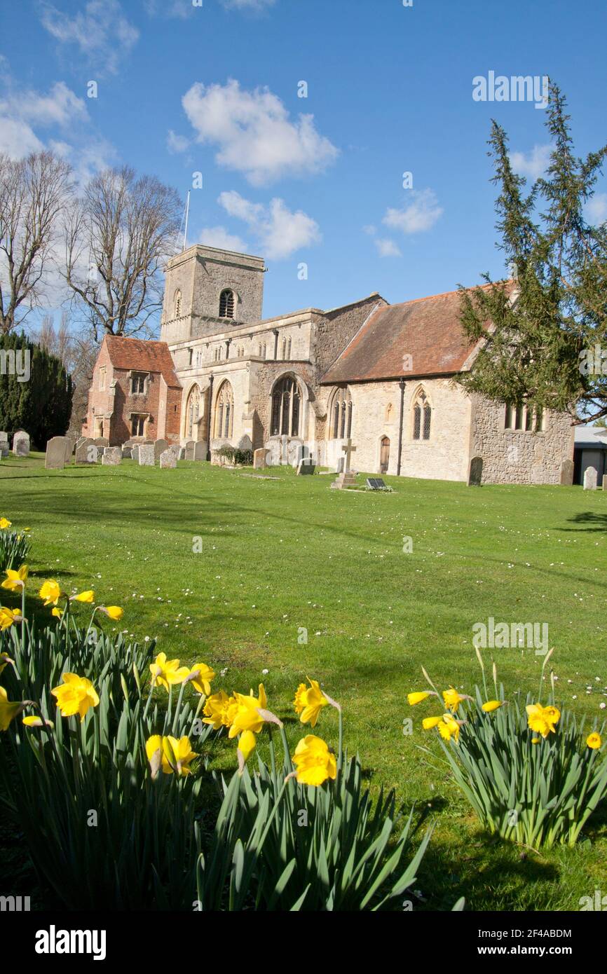 All Saints Church, Sutton Courtenay, Abingdon, Oxfordshire, dove l'autore George Orwell è sepolto Foto Stock