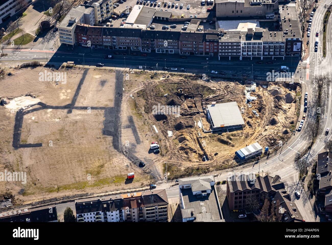 Fotografia aerea, , cantiere di costruzione di nuovo immobile, quartiere Mercator Duisburg, Gutenbergstraße, Oberstraße, Città Vecchia, Duisburg, zona della Ruhr, Foto Stock