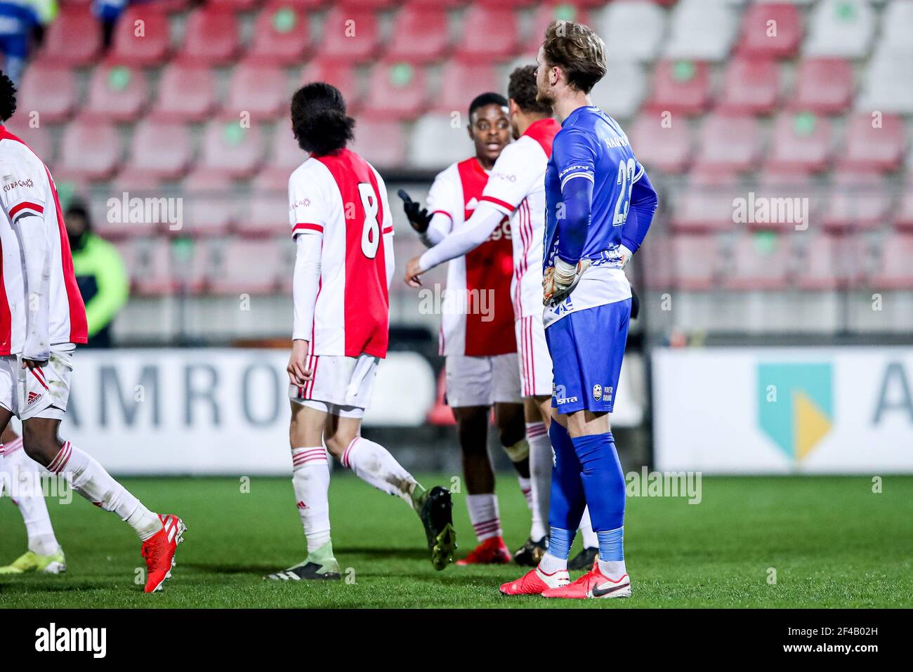 AMSTERDAM, PAESI BASSI - MARZO 19: Il portiere Mike Havekotte di MVV Maastricht è deluso per il 4-2 durante l'olandese Keukenkampioendivisie ma Foto Stock