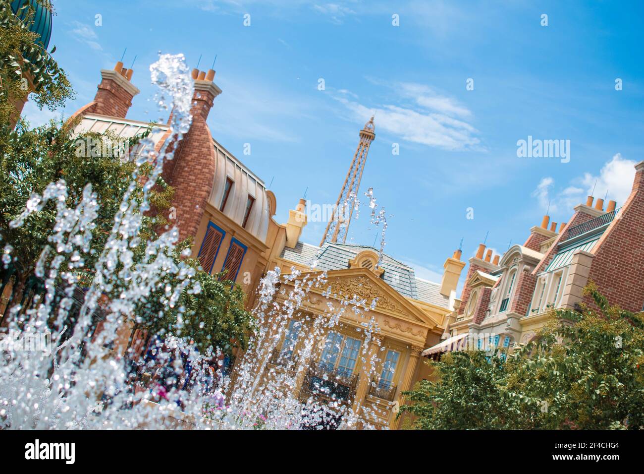 Orlando, Florida. 29 luglio 2020. Bella vista della Fontana in Francia Pavillion a Epcot (19) Foto Stock