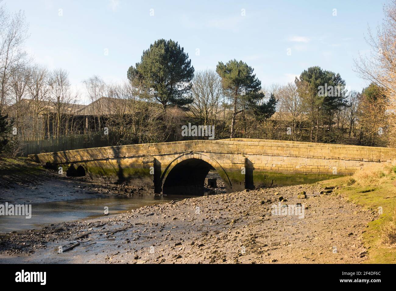 Il Ponte Jarrow o il Ponte Don un ponte ad arco di pietra del XVIII secolo, un edificio classificato di grado II nel nord-est dell'Inghilterra, Regno Unito Foto Stock