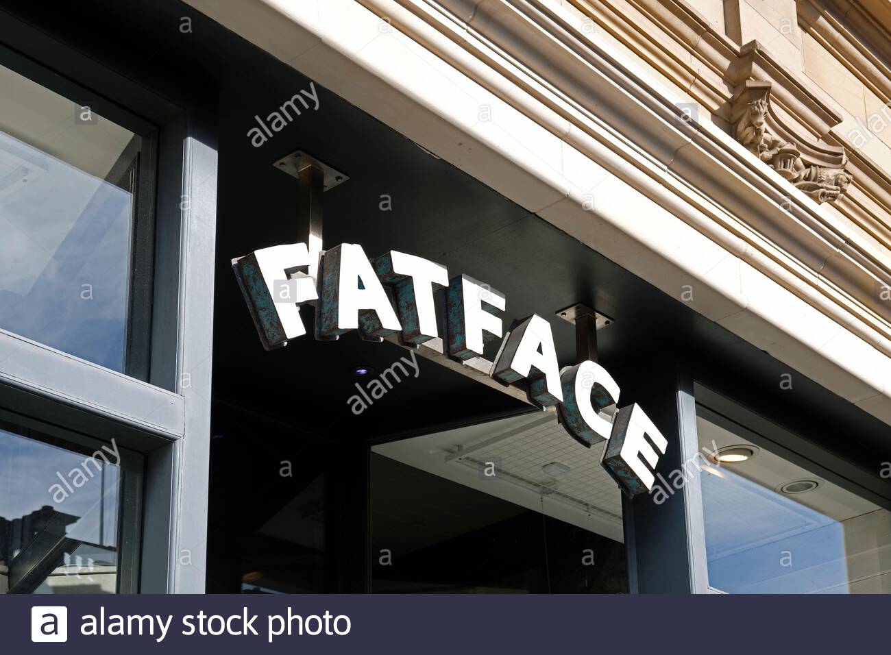 Fat face Sign, rivenditore di abbigliamento maschile e femminile, George Street, Edimburgo Scozia Foto Stock