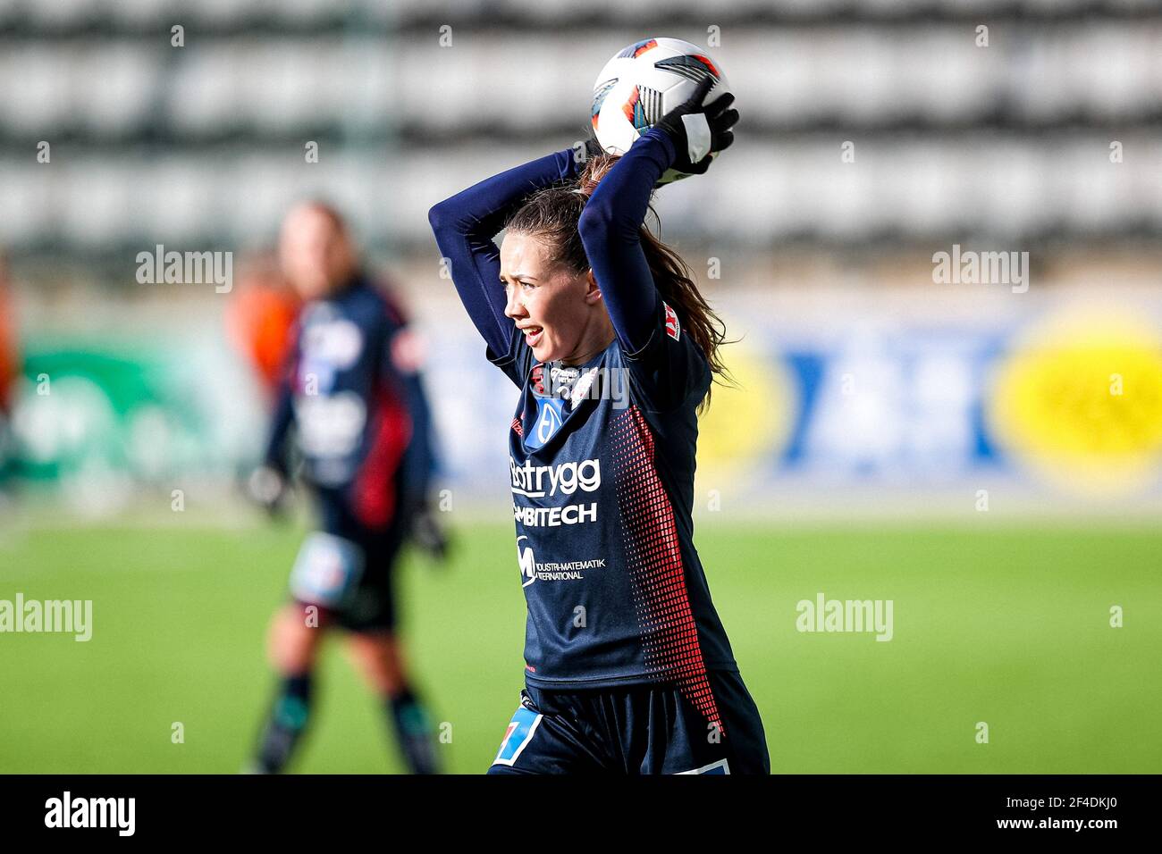 Linkoping, Svezia. 20 Marzo 2021. ELIN Landstrom (n° 6 Linkoping) durante una partita di gruppo nella Coppa di Lega Svedese la stagione 2021 marzo tra Linkopings FC e Vaxjo DFF all'arena Linkopings in Linkoping Credit: SPP Sport Press Photo. /Alamy Live News Foto Stock