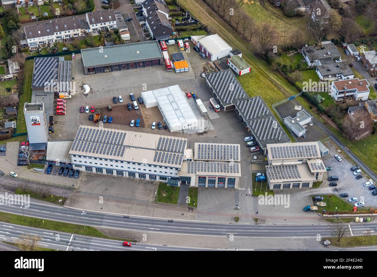 Foto aerea, Dipartimento dei vigili del fuoco della città Bottrop, Bottrop, zona della Ruhr, Renania settentrionale-Vestfalia, Germania, Vigili del fuoco, protezione antincendio, vigili del fuoco, DE, Europe Foto Stock