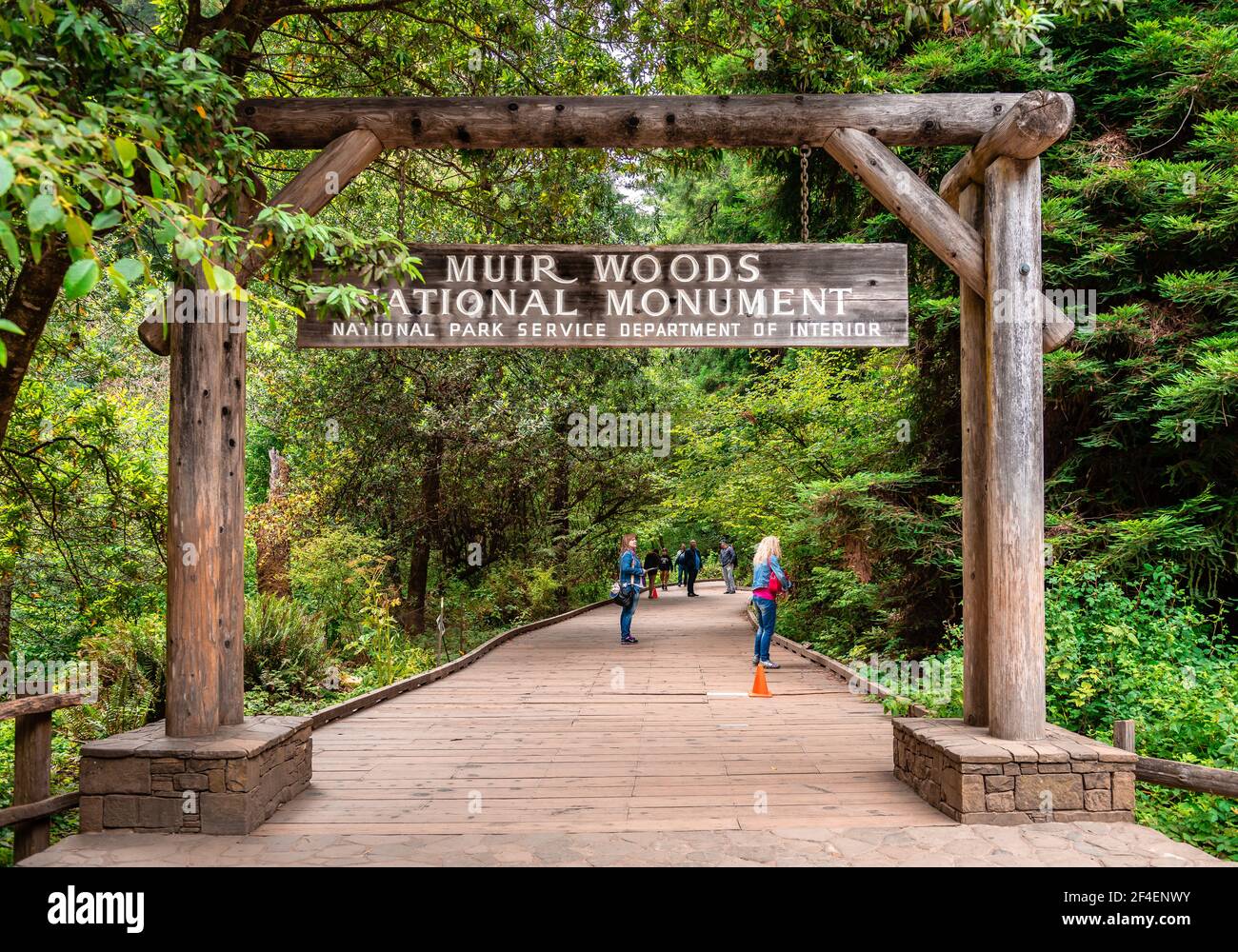 L'ingresso del Muir Woods National Monument, sul Monte Tamalpais, nella contea di Marin. Fa parte della Golden Gate National Recreation Area. Foto Stock