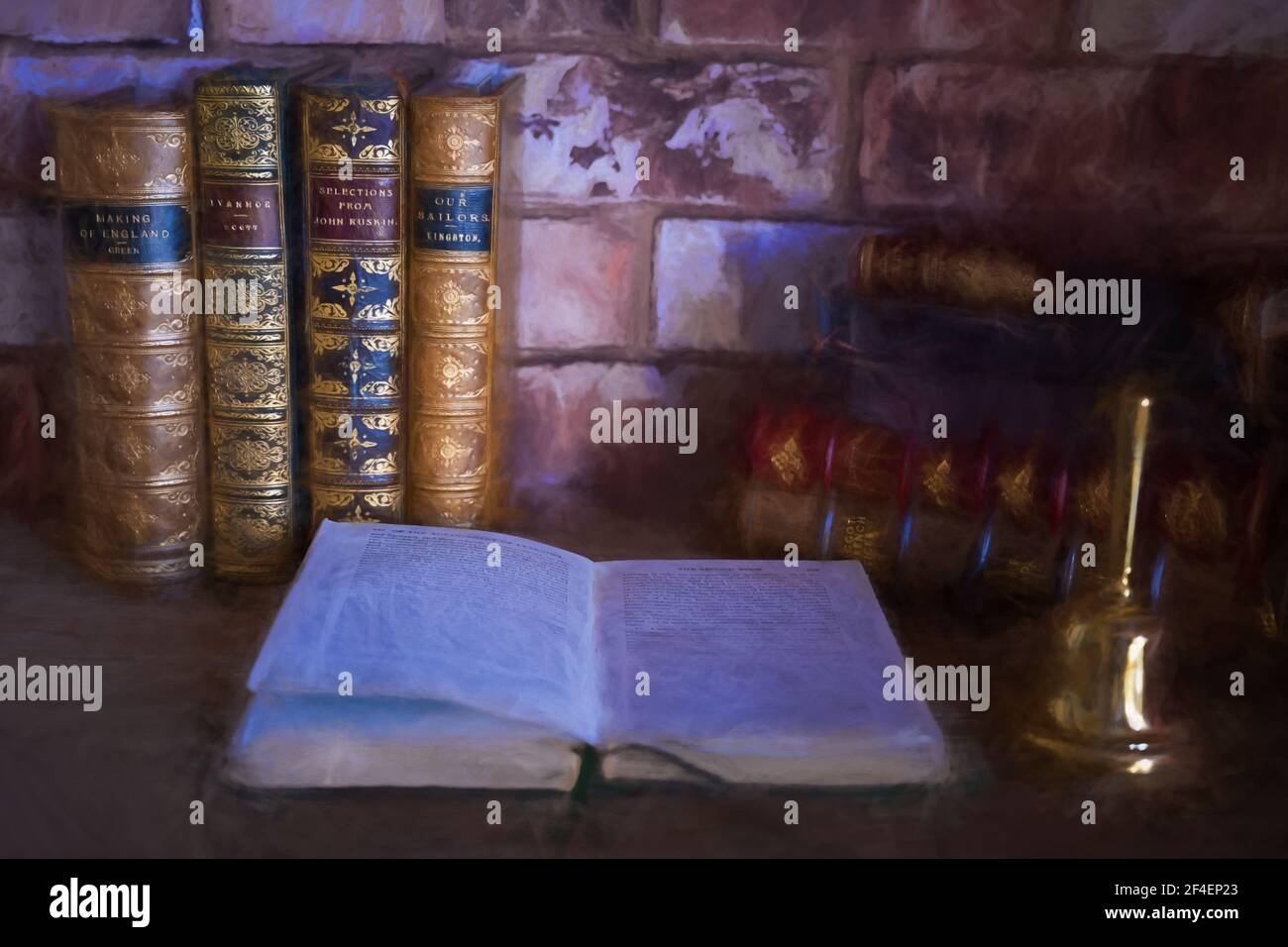 Pittura digitale ad olio di una classica scena di vita morta di libri rilegati in pelle, un libro aperto, e una campana di ottone. Foto Stock