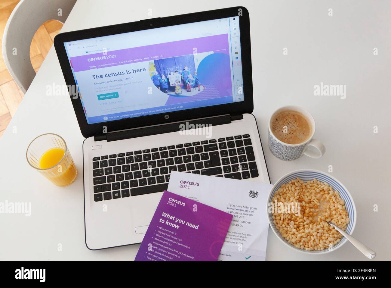 Londra, Regno Unito, 21 marzo 2021: Oggi è il giorno del censimento del governo nazionale, che mira a formare un quadro preciso di chi vive dove nel paese. E' uno strumento essenziale per i vari dipartimenti governativi essere in grado di prevedere e pianificare in futuro le esigenze di istruzione, sanità e trasporti. Anna Watson/Alamy Live News Foto Stock