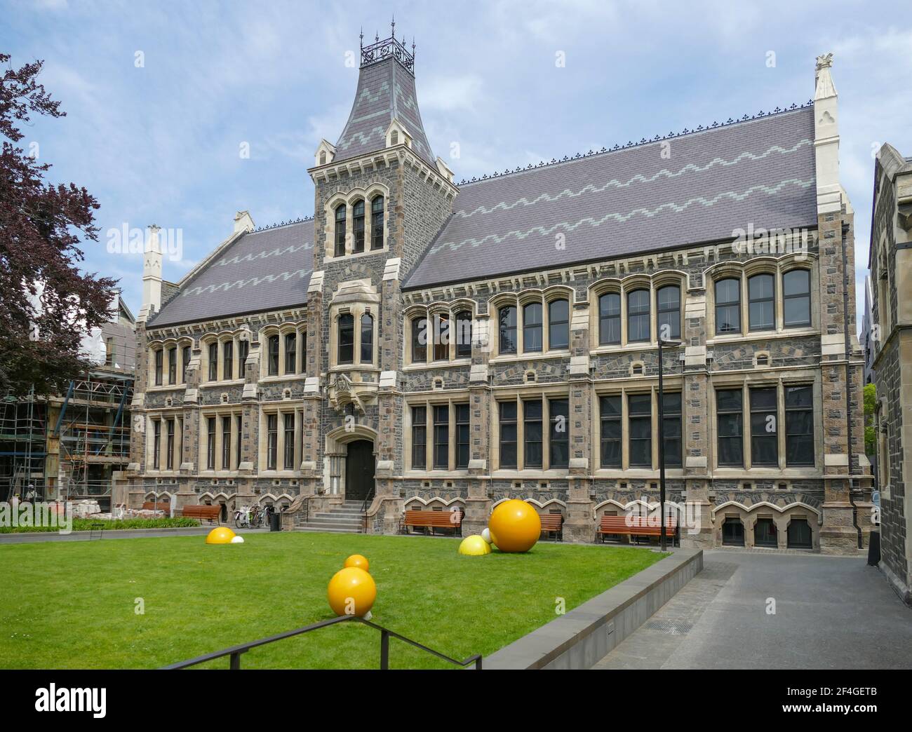 Scenario soleggiato intorno al Museo Canterbury a Christchurch in New Zelanda Foto Stock