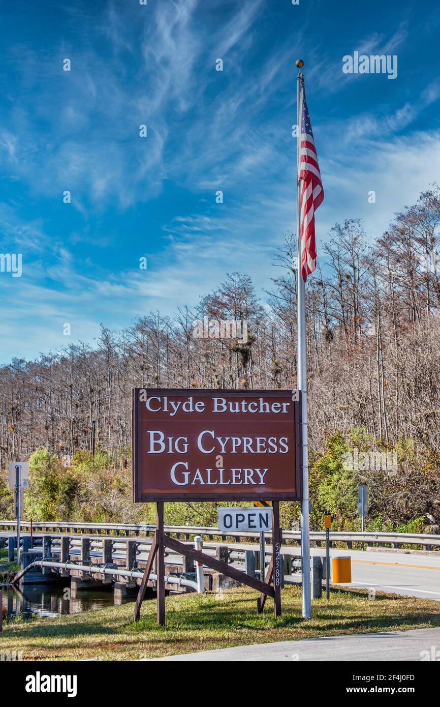 L'ingresso alla Big Cypress Gallery del famoso fotografo Clyde Butcher a Ochopee, Florida. Foto Stock