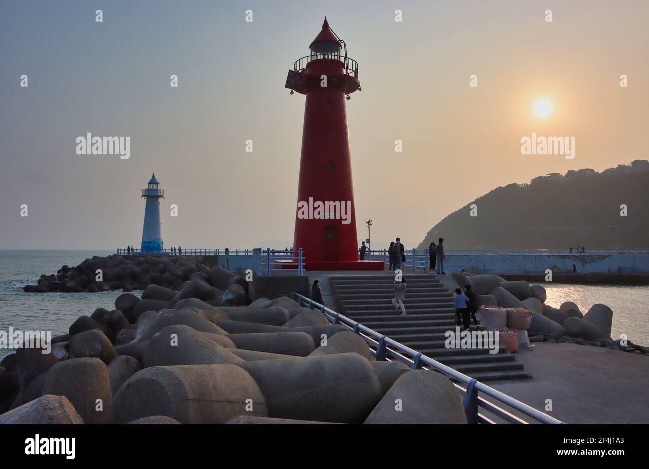 Tramonto del Porto di Cheongsapo a Haeundae, Busan, Corea del Sud, Asia. Foto Stock