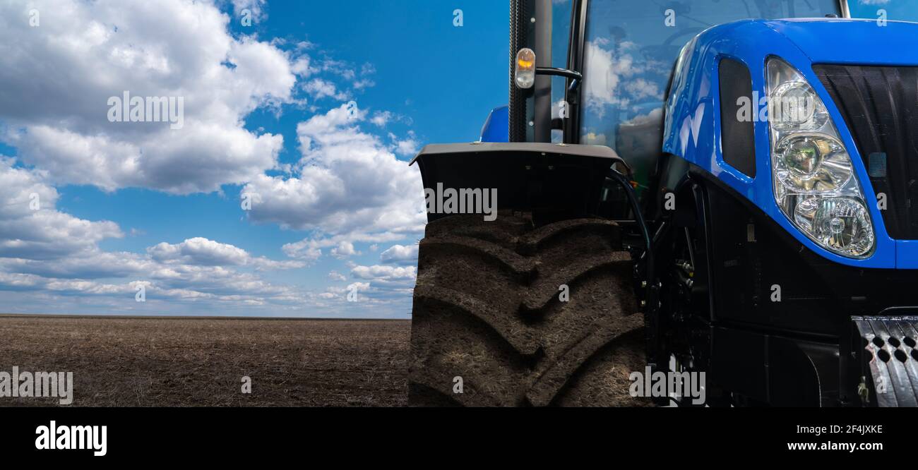 Primo piano del faro del trattore Foto Stock