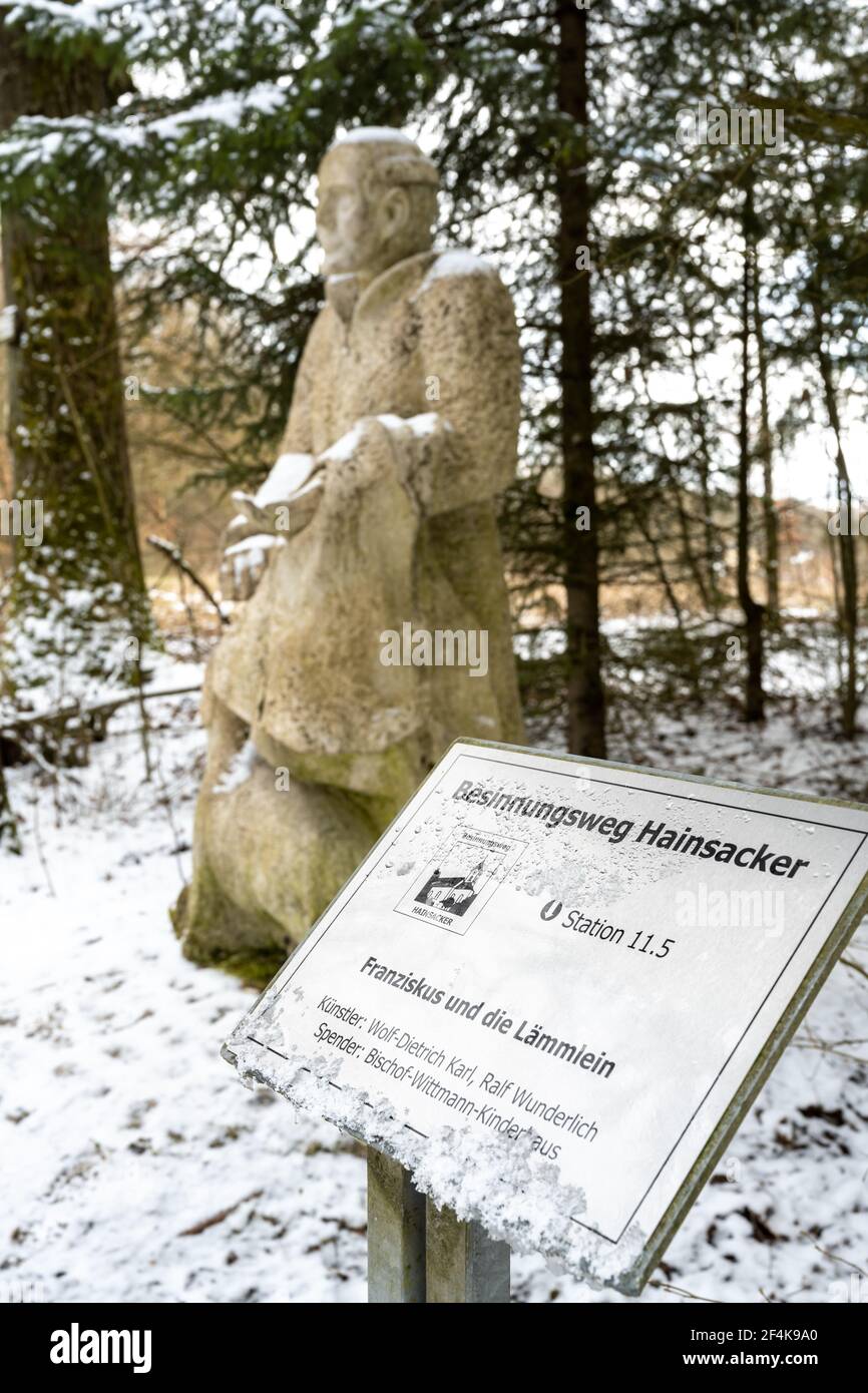 Franziskus und die Lämmlein, Kunstwerk von Wolf-Dietrich Karl und, Besinnungsweg Hainsacker, Oberpfalz, Bayernh, Besinnungsweg Hainsacker, Oberpfalz Foto Stock