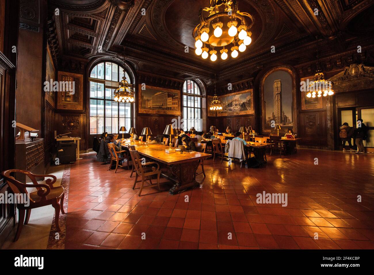 New York City, Stati Uniti. Sala lettura interna della Biblioteca pubblica, Manhattan. Foto Stock