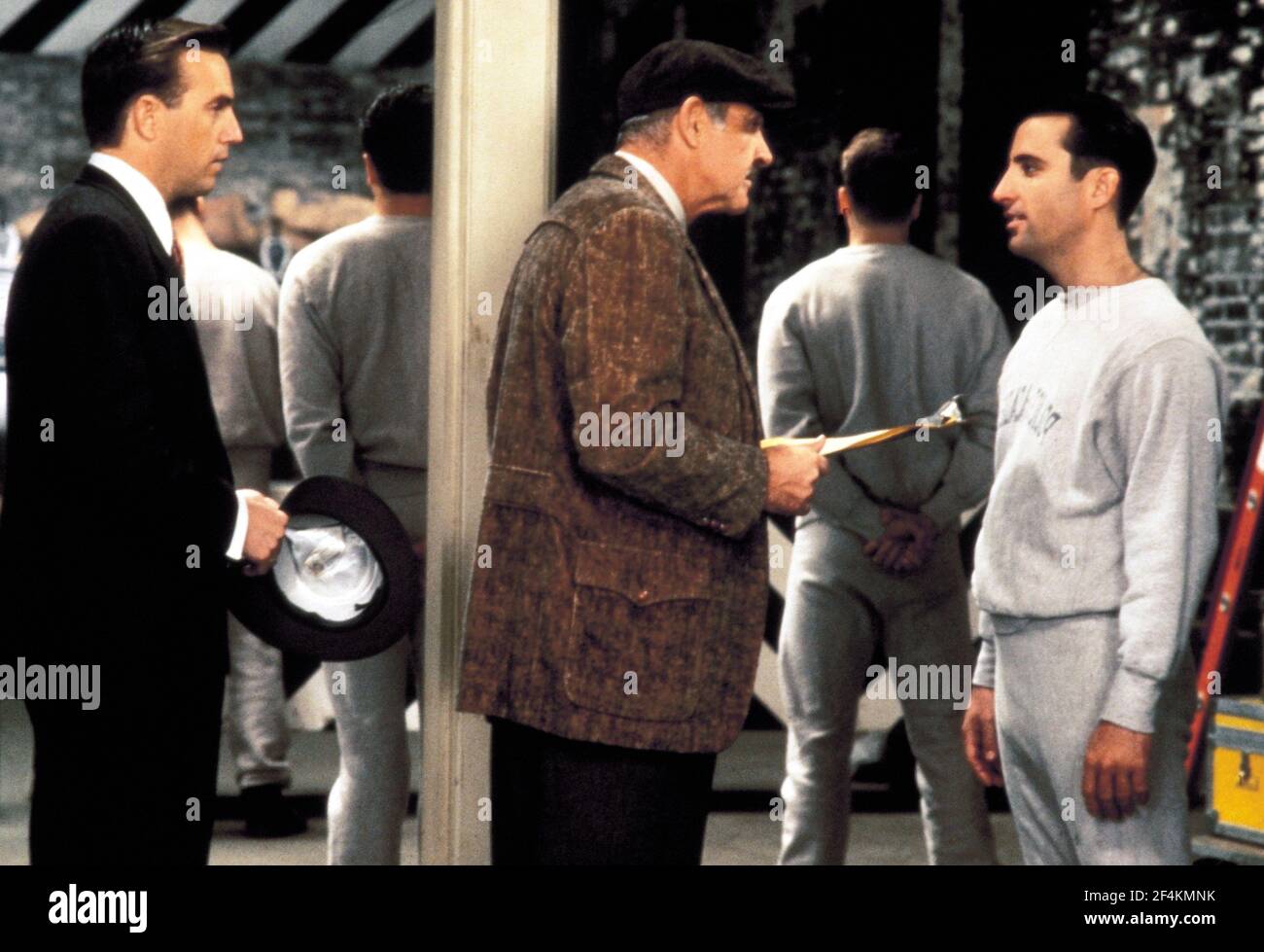 SEAN CONNERY, KEVIN COSTNER e ANDY GARCIA negli INTOCCABILI (1987), diretto da BRIAN DE PALMA. Credito: FOTO DI PARAMOUNT / Album Foto Stock