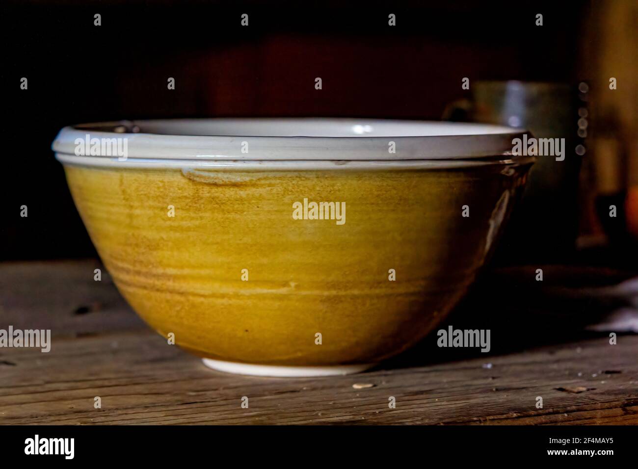 Vaschetta di miscelazione del tipo utilizzato nella colonia del XVII secolo ad Henryco. Foto Stock