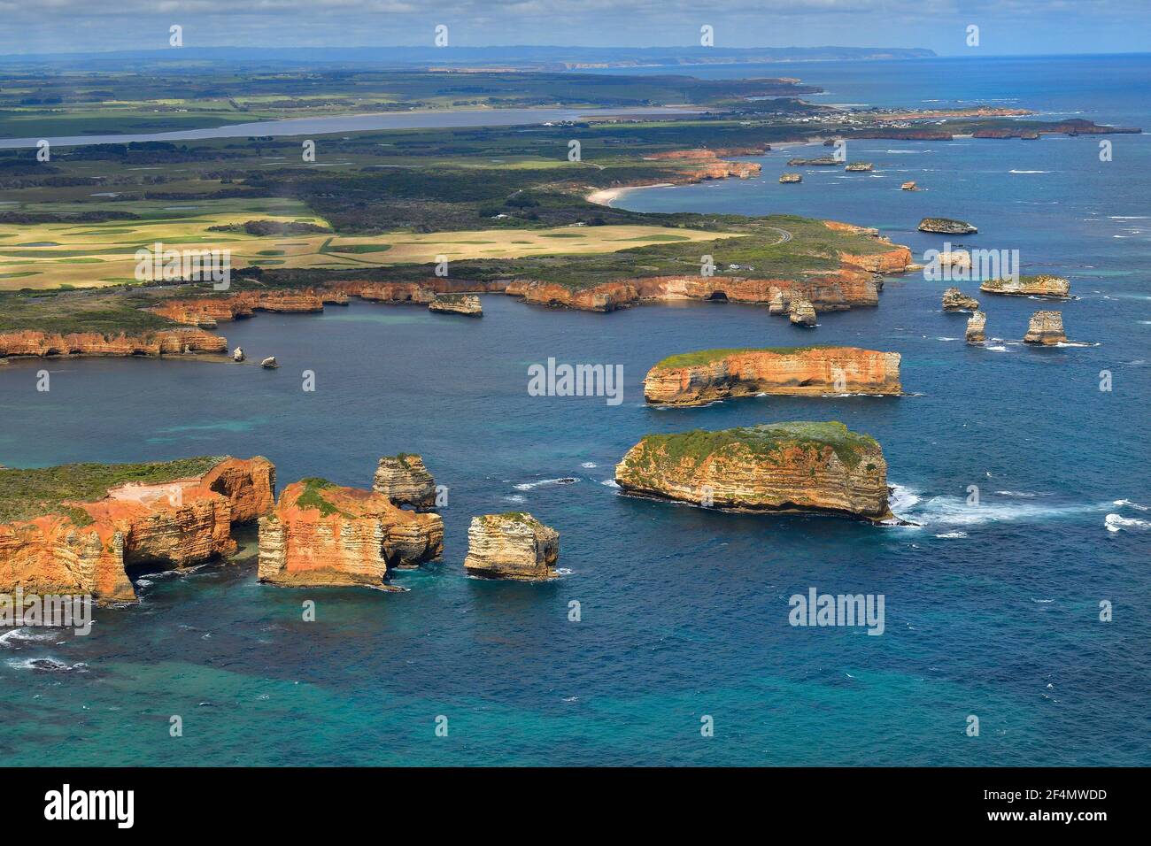 Australia, Victoria, baia di isole nel Parco Nazionale di Port Campbell Foto Stock