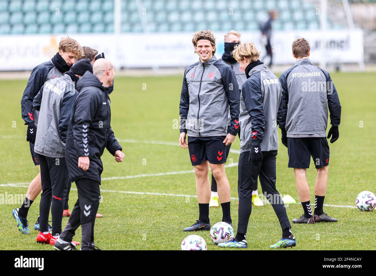 Gladsaxe, Danimarca. 22 marzo 2021. Mads Bech del team nazionale danese Under 21 visto durante una sessione di allenamento prima del Campionato europeo Under-21 in Ungheria e Slovenia allo stadio Gladsaxe di Gladsaxe, Danimarca. (Photo Credit: Gonzales Photo/Alamy Live News Foto Stock