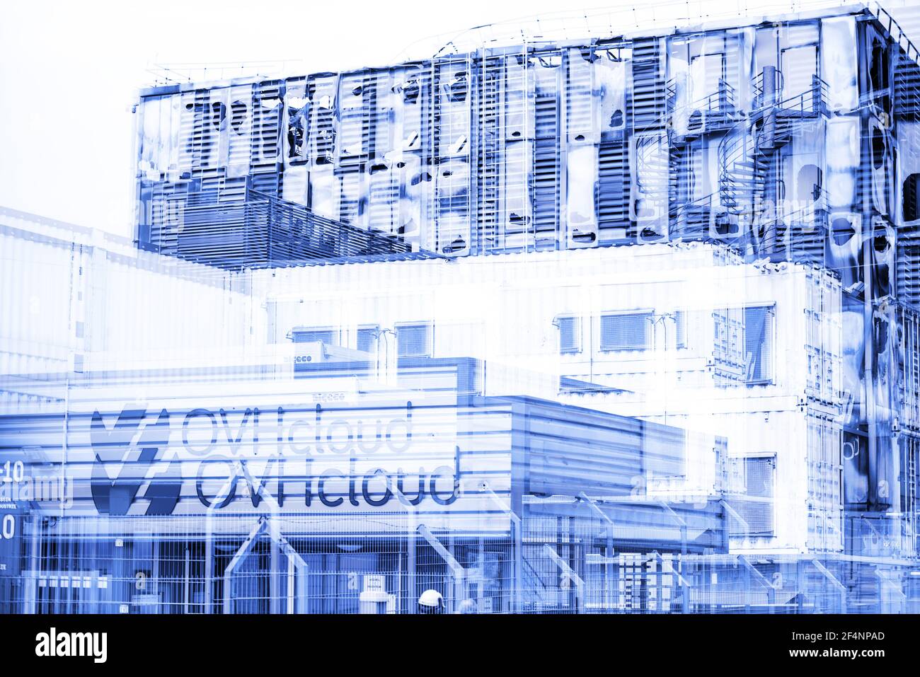 Milioni di siti web offline dopo il fuoco presso i servizi cloud francesi Azienda OVH Cloud a Strasburgo, Francia Foto Stock