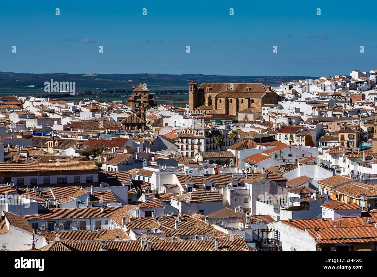 Vista della città di Antequera a Malaga, in Andalusia, Spagna. La città fu fondata dai Romani e il nome antico era origine romana chiamata Anticuaria. Foto Stock