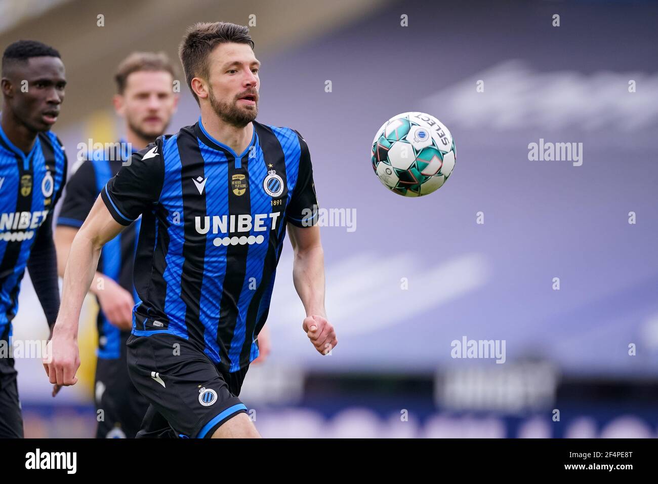 BRUGES, BELGIO - MARZO 21: Brandon Mechele del Club Brugge durante la partita della Jupiler Pro League tra il Club Brugge e il FC Anversa a Jan Breydelstadio Foto Stock