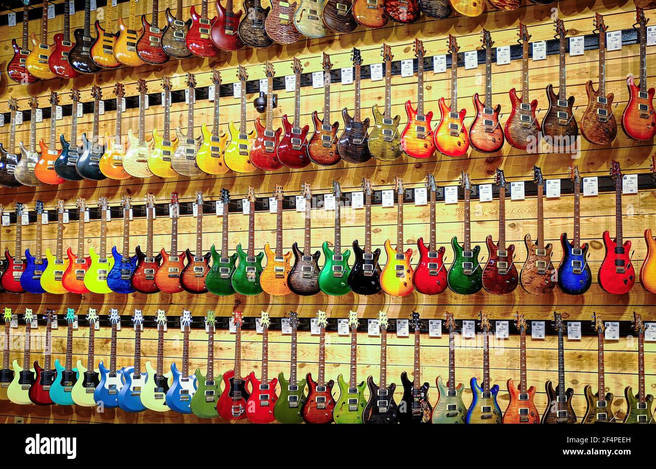 Muro di chitarra elettrica Foto Stock