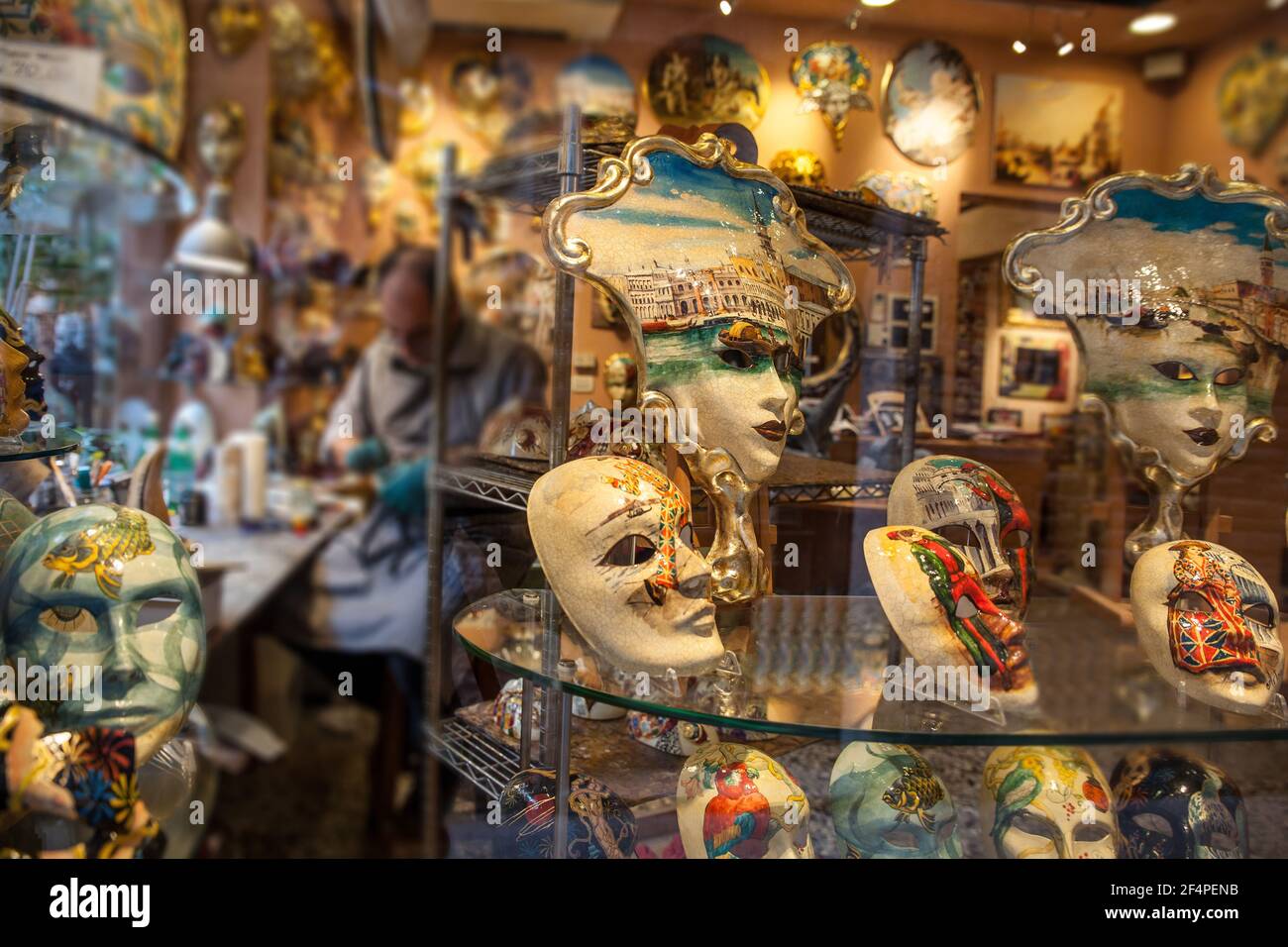 Negozio di souvenir nel centro di Venezia Foto Stock