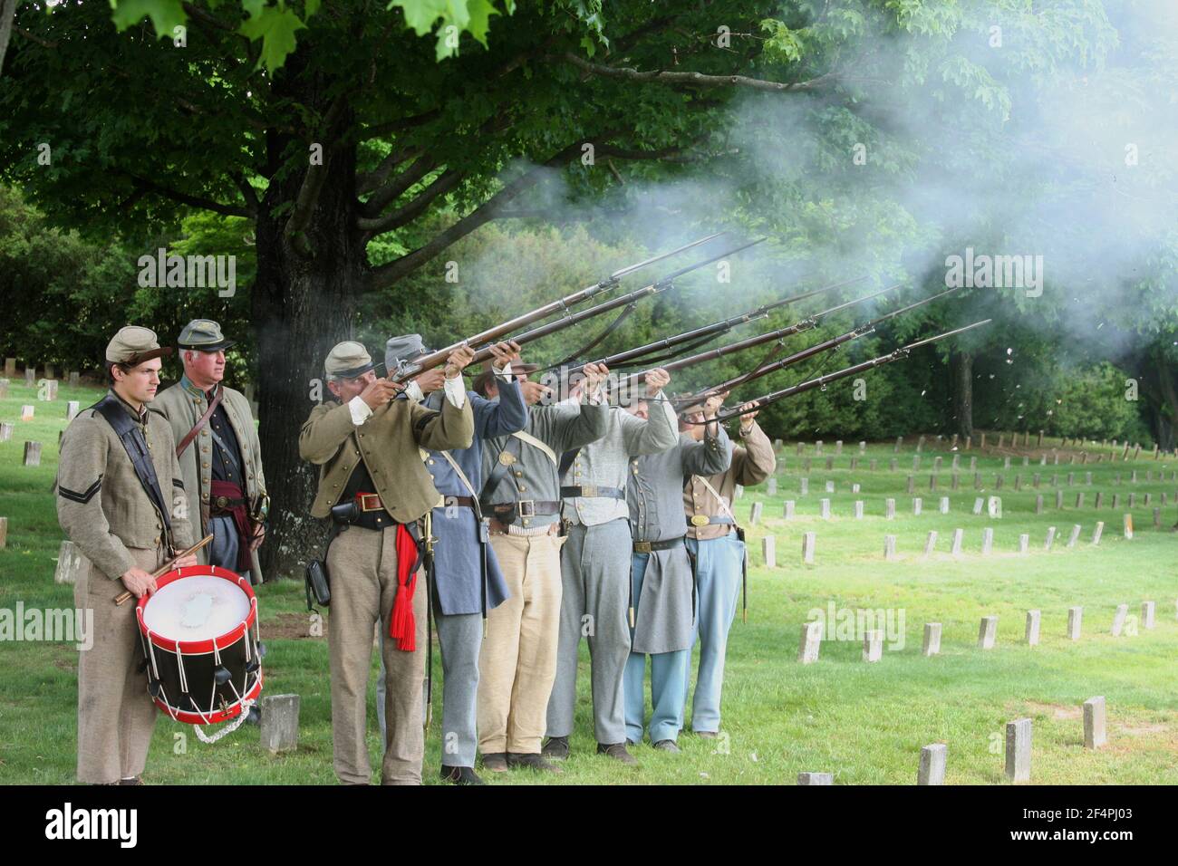 Il Cimitero della Città Vecchia, Lynchburg, VA, USA. I reenattori della guerra civile nel Cimitero Confederato. Foto Stock