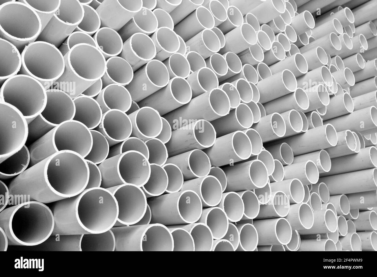 Tubi Pvc Foto E Immagini Stock In Bianco E Nero Alamy tubi-pvc-foto-e-immagini-stock-in-bianco-e-nero-alamy