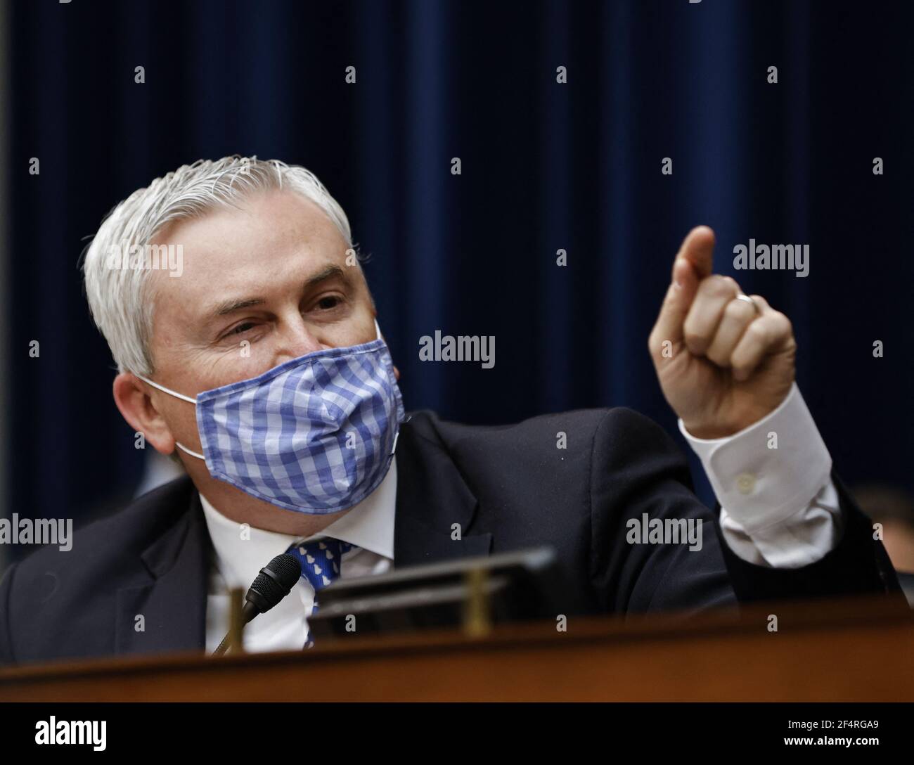 James Comer (R-KY), membro della classifica, parla durante un'audizione del Comitato per la supervisione e la riforma della Camera sul disegno di legge del Distretto di Columbia su Capitol Hill a Washington, Stati Uniti, 22 marzo 2021. Foto di Carlos Barrio/piscina/ABACAPRESS.COM Foto Stock