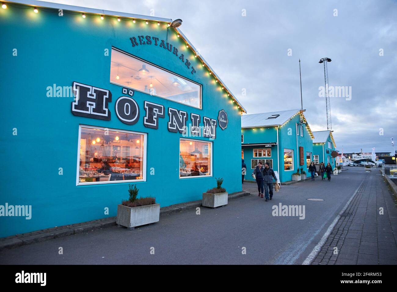 Reykjavik, Islanda - 16 ottobre 2016: Ristoranti di pesce nel porto della città Foto Stock