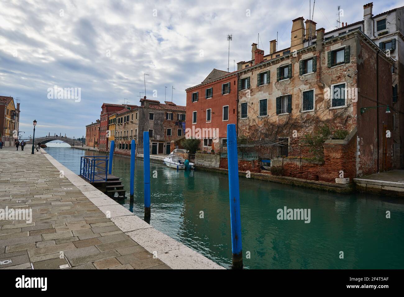 Geografia / viaggio, Italia, Venezia, case residenziali sul canale, diritti aggiuntivi-clearance-Info-non-disponibile Foto Stock