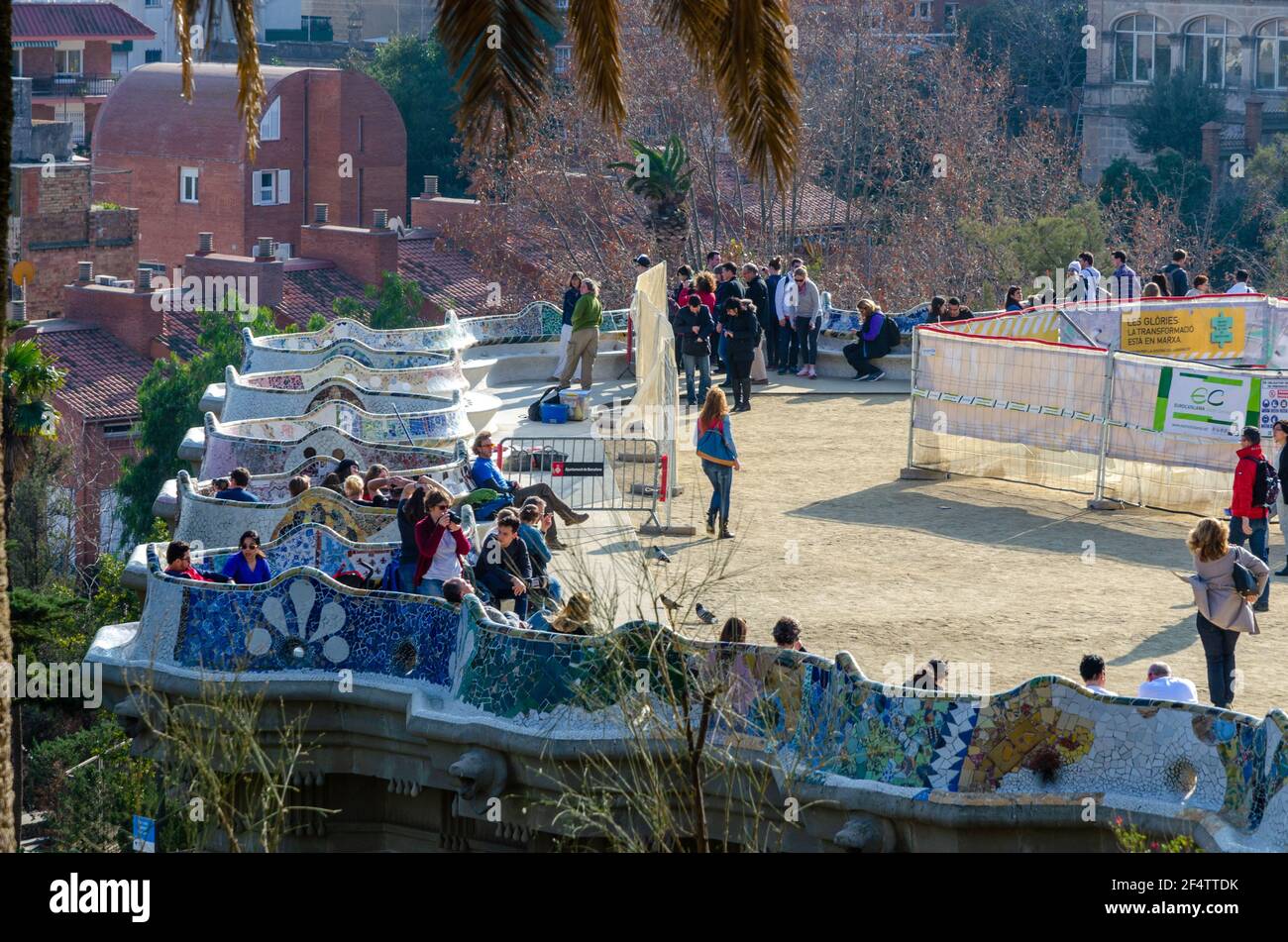 La terrazza principale del Parco Guell a Barcellona, Spagna. Foto Stock