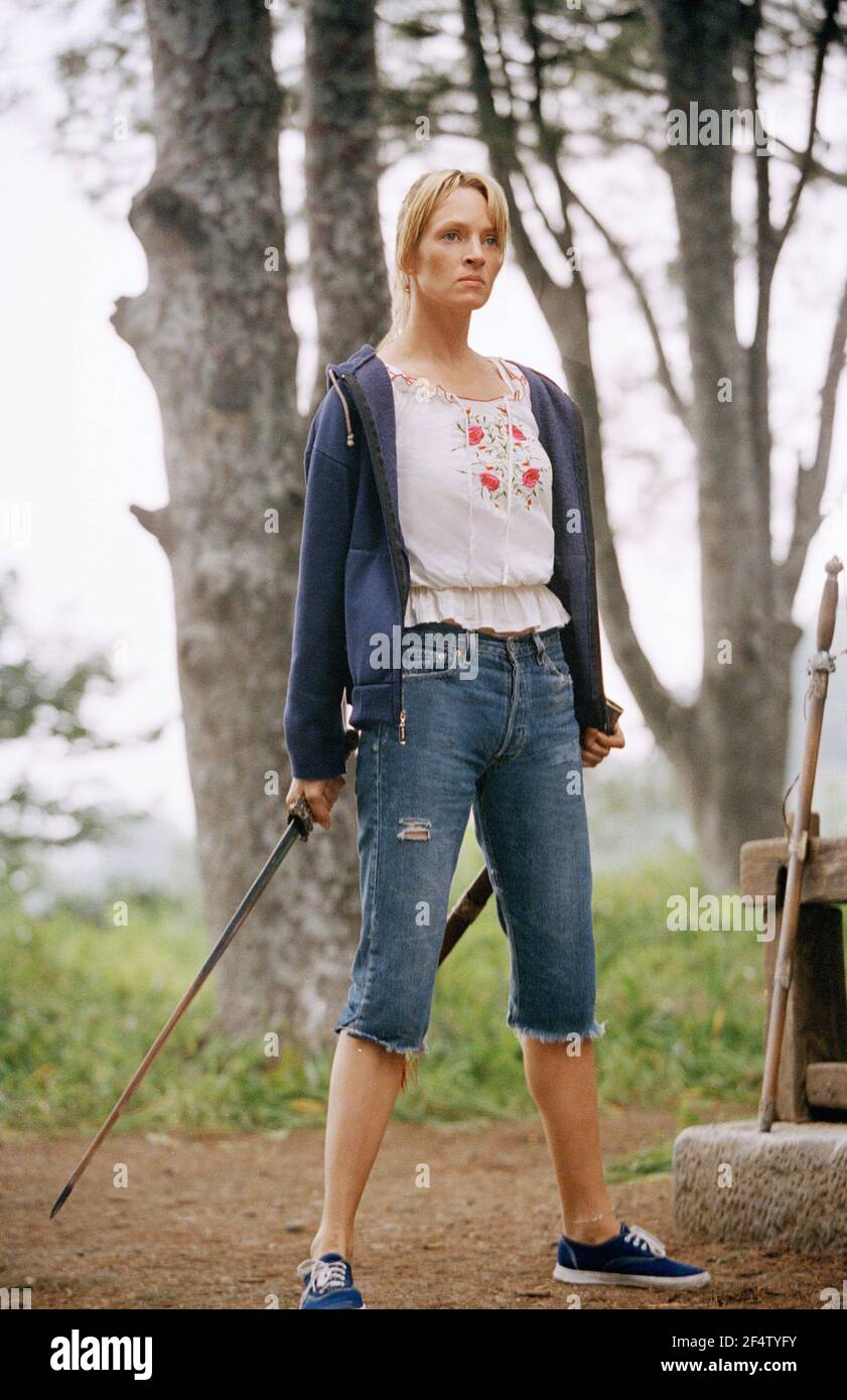 UMA THURMAN IN KILL BILL: VOL. 2 (2004), regia DI QUENTIN TARANTINO. Credit: MIRAMAX / COOPER, ANDREW / Album Foto Stock