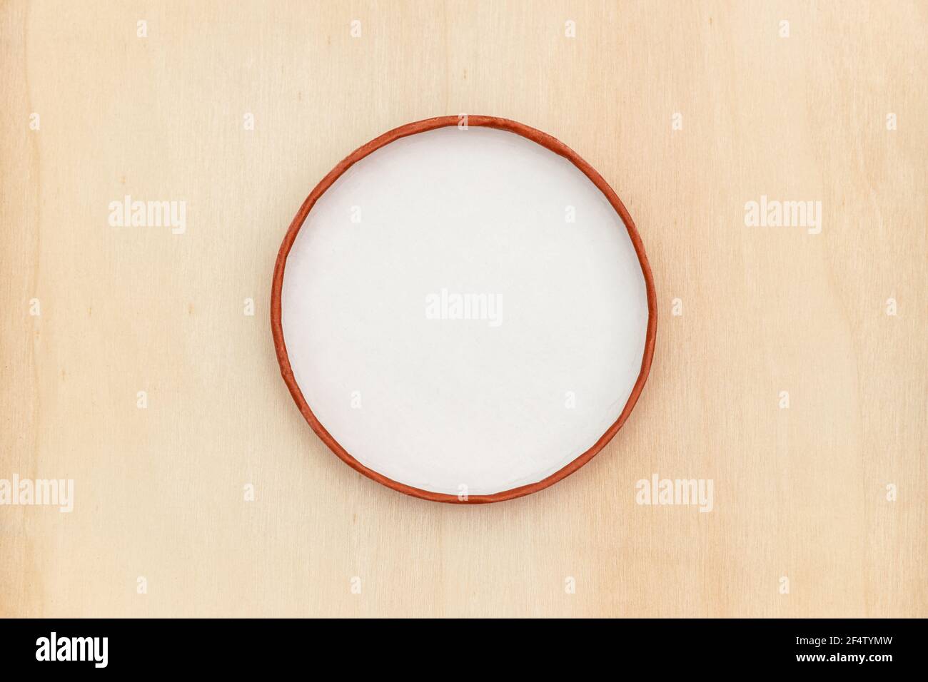 Semplice custode bianco per cose diverse Foto Stock