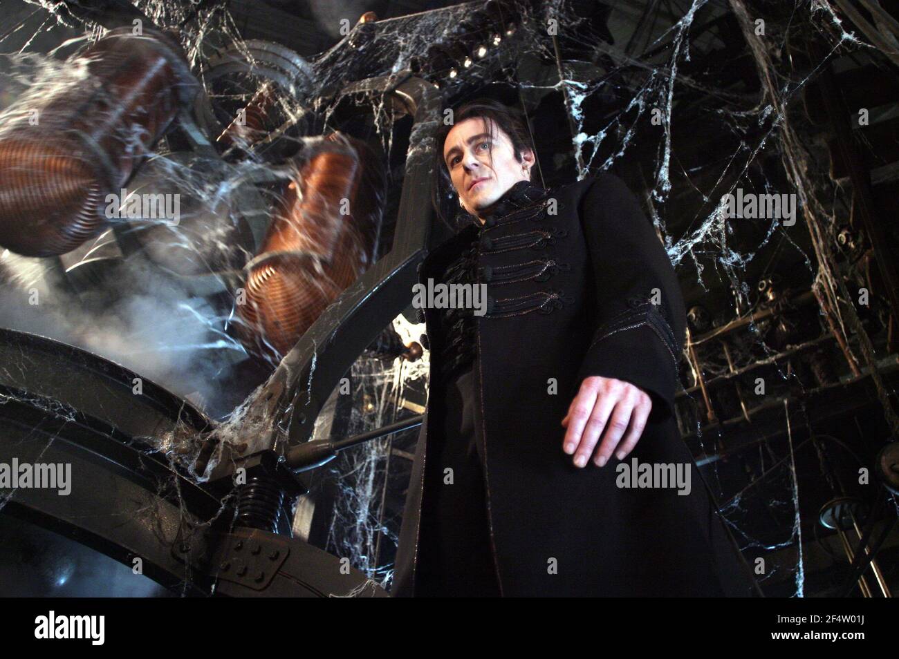 RICHARD ROXBURGH in VAN HELSING (2004), diretto da STEPHEN SOMMERS. Credit: UNIVERSAL / MASI, FRANK / Album Foto Stock