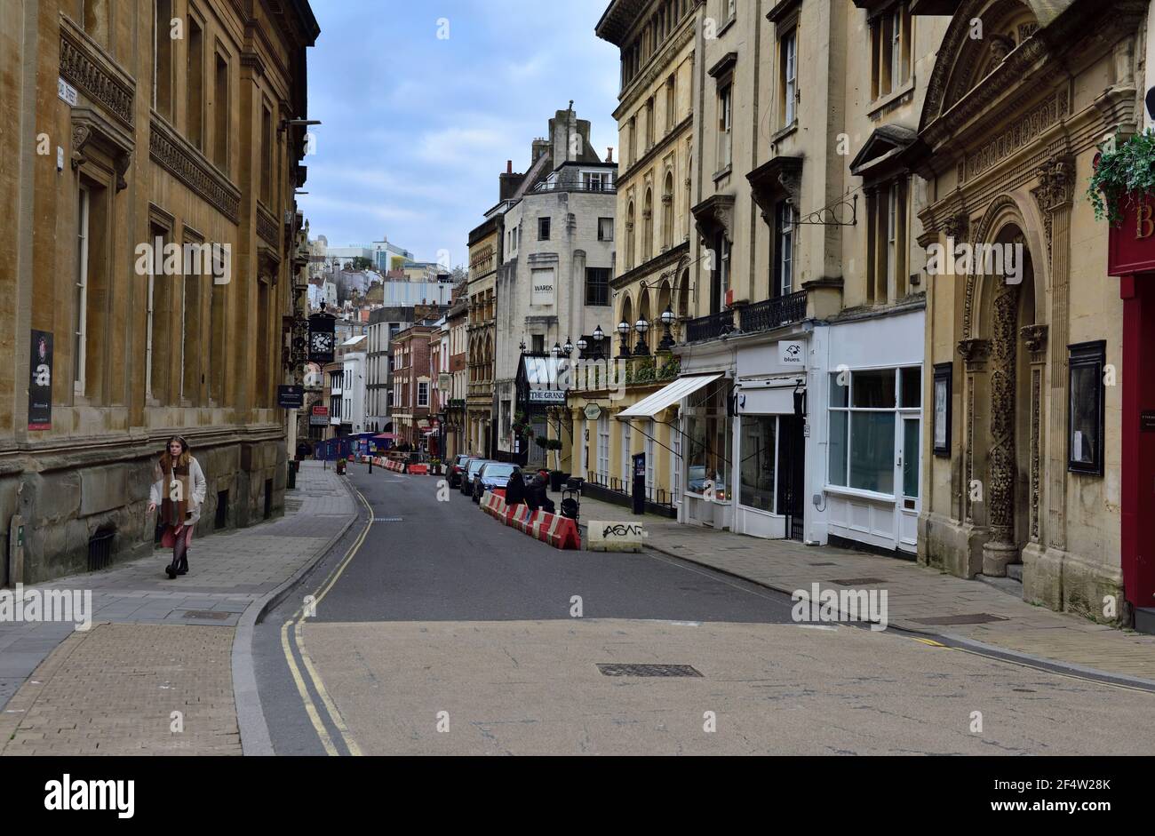 Normalmente occupato centro Bristol quasi vuoto metà pomeriggio fine settimana con negozi food Court chiuso durante la chiusura a causa di Covid-19 pandemic, Regno Unito Foto Stock