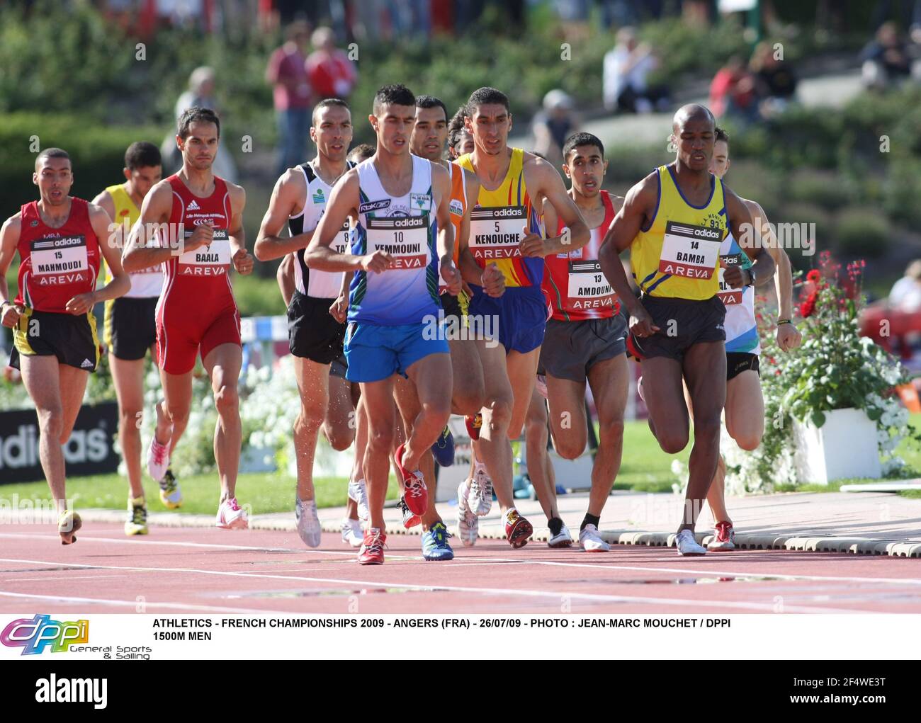 ATLETICA - CAMPIONATI FRANCESI 2009 - ANGERS (FRA) - 26/07/09 - PHOTO : JEAN-MARC MOUCHET / DPPI1500M UOMINI Foto Stock