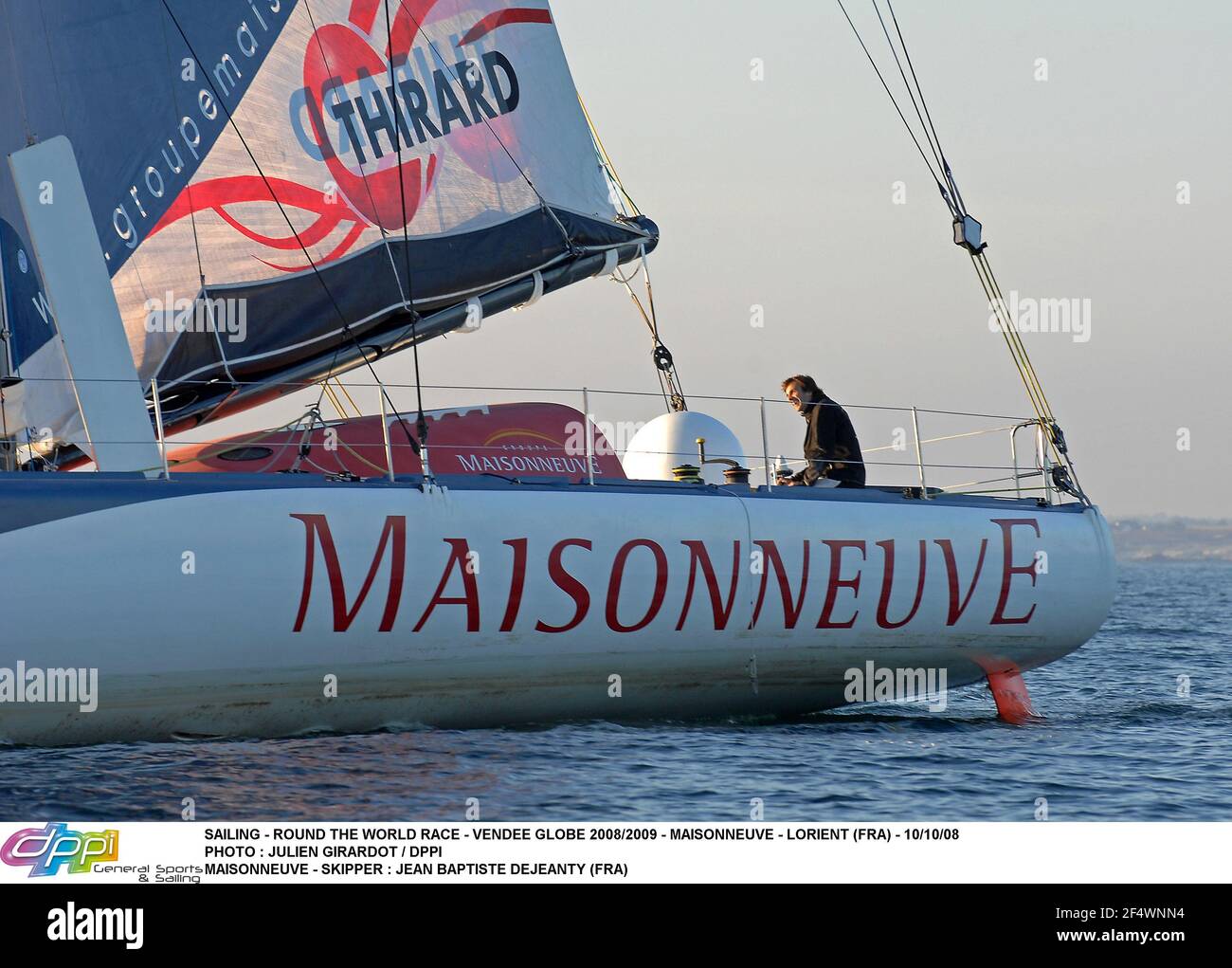 VELA - ROUND THE WORLD RACE - VENDEE GLOBE 2008/2009 - MAISONNEUVE - LORIENT (FRA) - 10/10/08 FOTO : JULIEN GIRARDOT / DPPI MAISONNEUVE - SKIPPER : JEAN BAPTISTE DEJEANTY (FRA) Foto Stock